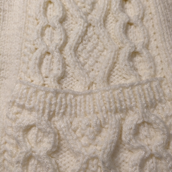 SOLD -🍦 Handmade Fisherman Style Cable Knit Button up V Neck Cardigan, XS-XXL - Picture 15 of 16